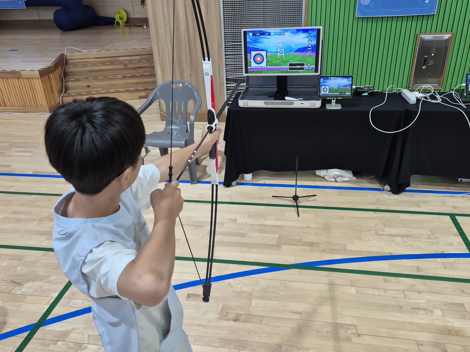 초등학교 디지털스포츠 체험 스마트양궁 조준