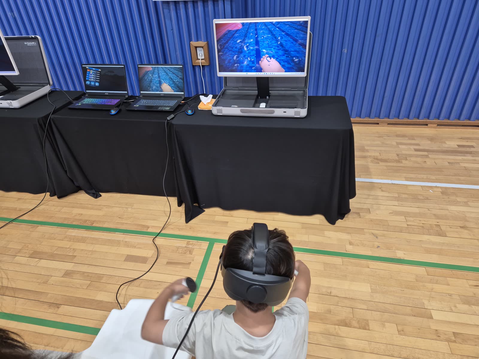 초등학교 VR체험부스 VR헤드셋 체험